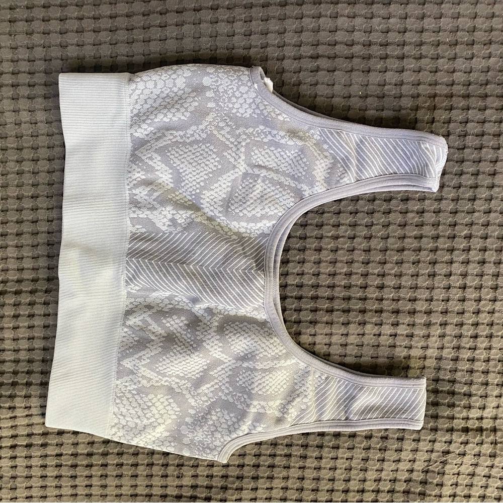 Gray Patterned Leggings - image 2